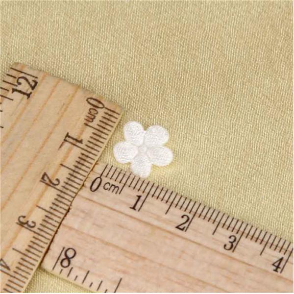 White Satin Fabric Flower Appliques For Children'S Clothing Sew On Type