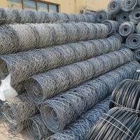 Taille standard Maillage de protection contre les chutes de roche 8 x 80 mm ((W) x 120 mm (H) 2,7 mm 2 m x 50 m Gabion Wire Mesh Roll