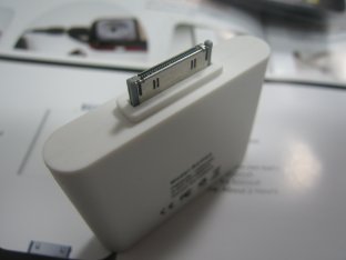 New Listing External Built-in Lithium-ion Battery Emergency Mobile Phone Charger Station