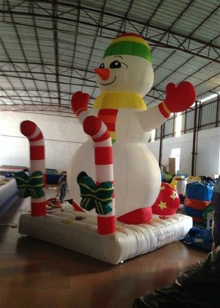 Decorações de natal infláveis ​​personalizadas boneco de neve 3,5 x 2,5 x 4m
