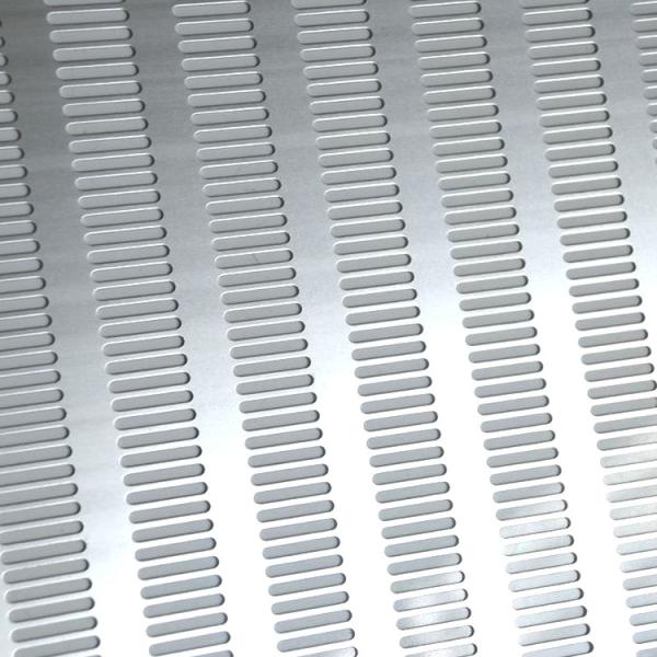 4ft AISI Stainless Steel Perforated Sheet Gauge 20 Diamond Round Plate
