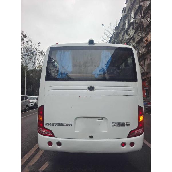 Используемый бренд ZK6761 Yutong в ЕВРО используемом автобусом Yuchai двигателя 2017 используемом годом LHD дизельным белым v 29 автобусов мест