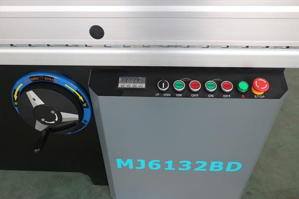 Woodworking with 8KW Double Blade Sliding Table Saw and 0-45° Blade Tilting Adjustment