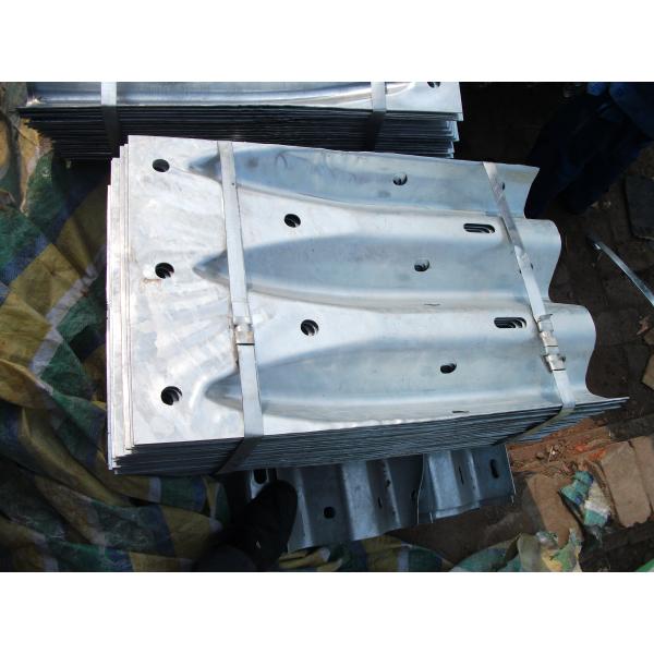 Автодорожная ограждение горячеоцинкованная сталь с использованием материала Q345 SJ345R для безопасности