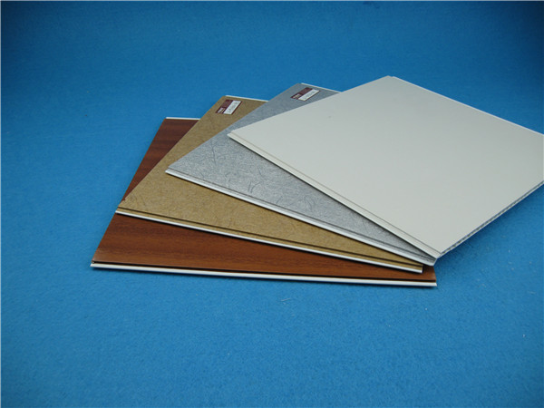 Ложные пластиковые напечатанные панели потолка, лоснистое плиток потолка пвк 250мм кс 5мм