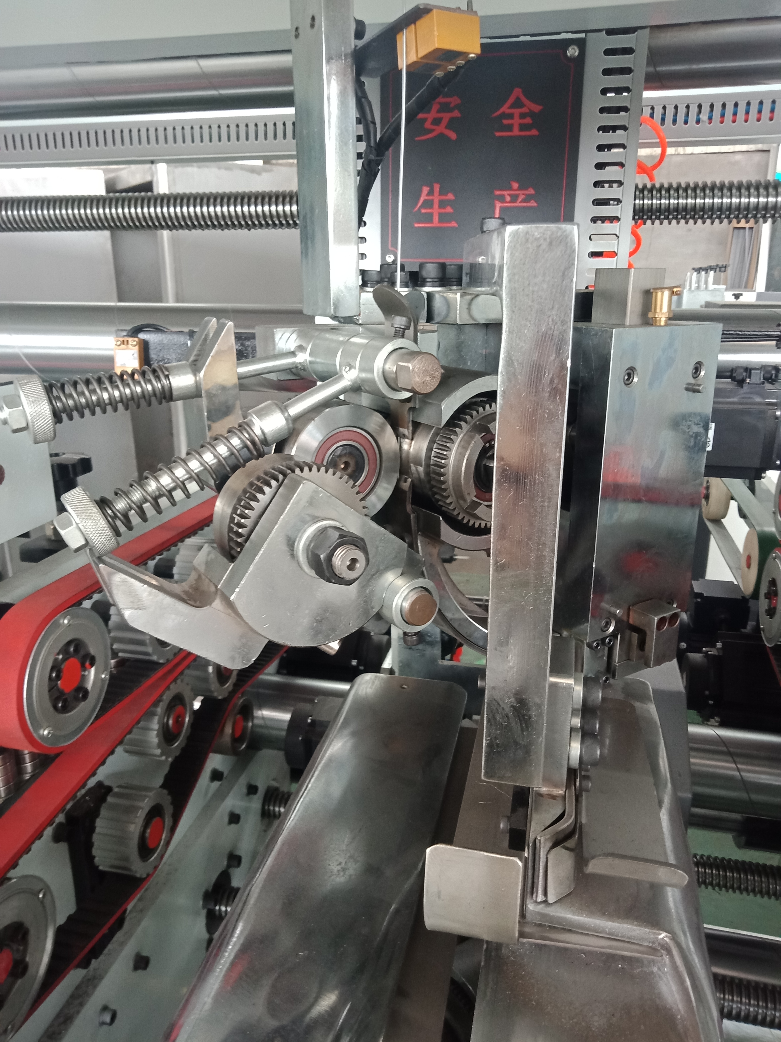 2000 машин 12HP Semi автоматической одиночной части модели шить