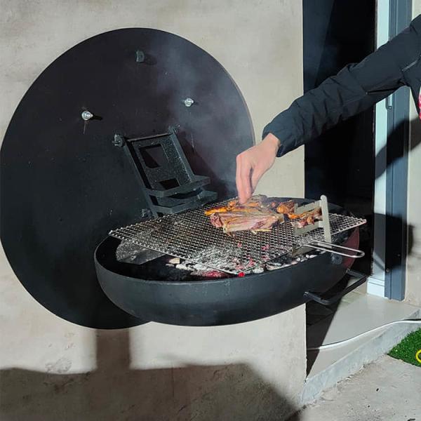 Rustic 80cm Wood Burning Fire Pits Wall Mounted Barbecue Grill Corten Steel Wall Hanging Grill