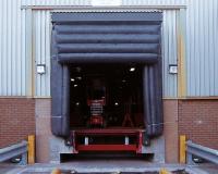Alta Portabilidade Industrial Ajustável Inflavel Isolado Etereo Selado Abrigos de Doca de Armazenamento Frio Airbag Logística