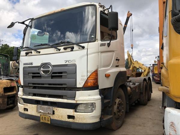 6X4 Type Used Tractor Head Hino 700 Series Prime Mover 450hp Horsepower