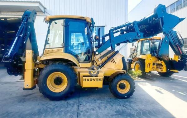 4WD SAM388 Backhoe Loader 2.5 Ton with 4 in 1 Bucket Hot Sale in South Africa