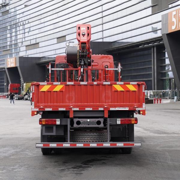 Hydraulic Pulling Flatbed Truck-Mounted Crane 8 Ton 10 Tyre Crane Truck with Tray