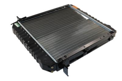Il s'agit d'un appareil qui est équipé d'un radiateur de type ISUZU NKR55