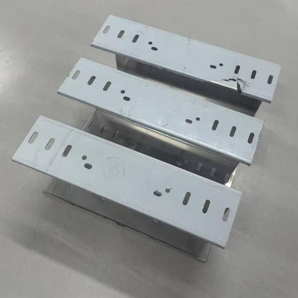 Fire Resistance Stainless Chromium Cable Tray Trough For Challenging Environments