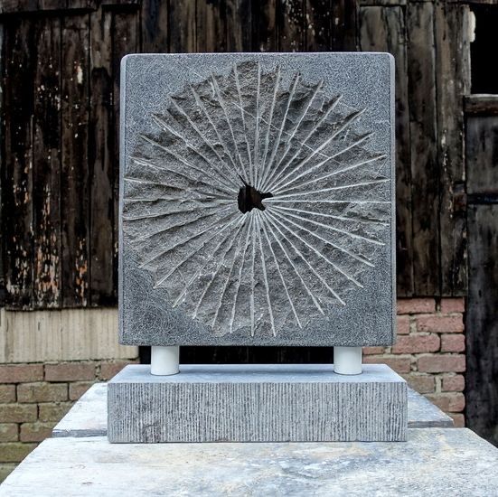 OEM Modern Design Stone Sculpture Abstract Concrete Statue Garden Sculpture