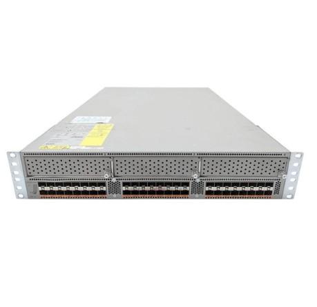 N5K-C5596UP-FA - Cisco Nexus 5000 Series Switch Nexus 5596UP 2RU Chassis com 2PS 4 Fans 48 Portos fixos 10GE