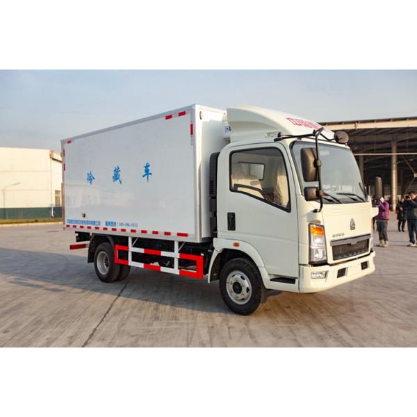 Управлять правой руки Refrigerated тележки обязанности света Sinotruk HOWO 4X2 5t