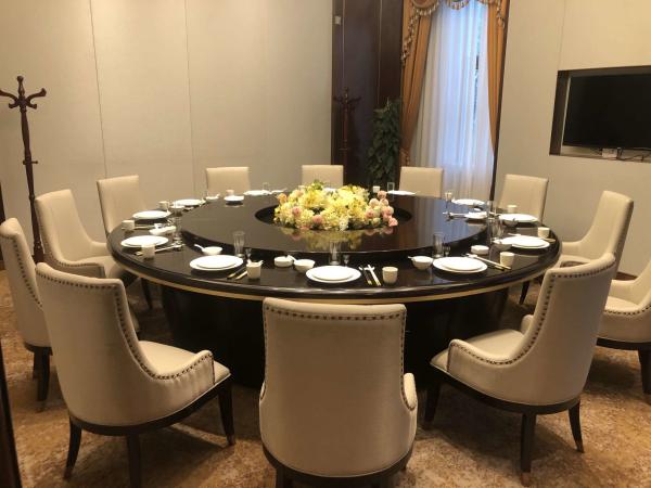 a mesa de jantar feita sob encomenda de 5 estrelas do hotel internacional do hotel ajustou Sofa Set personalizado impermeável Wearproof