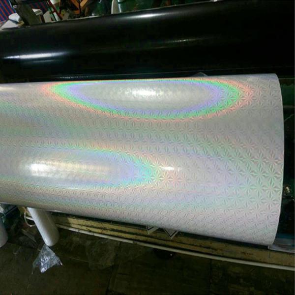 Película de laminación holográfica térmica transparente de 23 micrones BOPP para cartón laminado