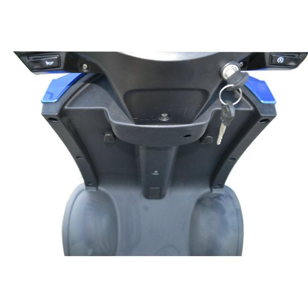 Comfortable 4 Wheel Power Scooters Blue Battery Operated Scooter With Four Wheels