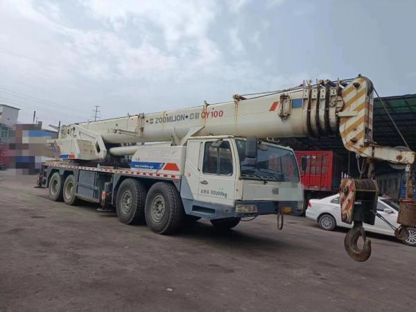 35T Terrian Mobile Crane Téléscopique monté sur camion pour entreprise de construction