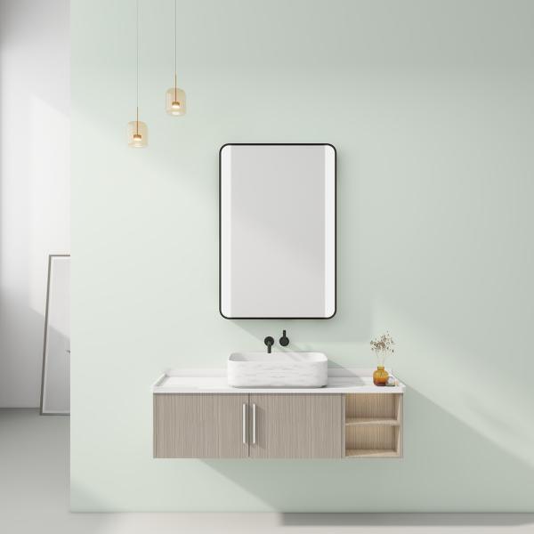 Luz de espejo de lujo con sensor táctil inteligente con iluminación regulable y función anti niebla ideal para hospitalidad y residencias