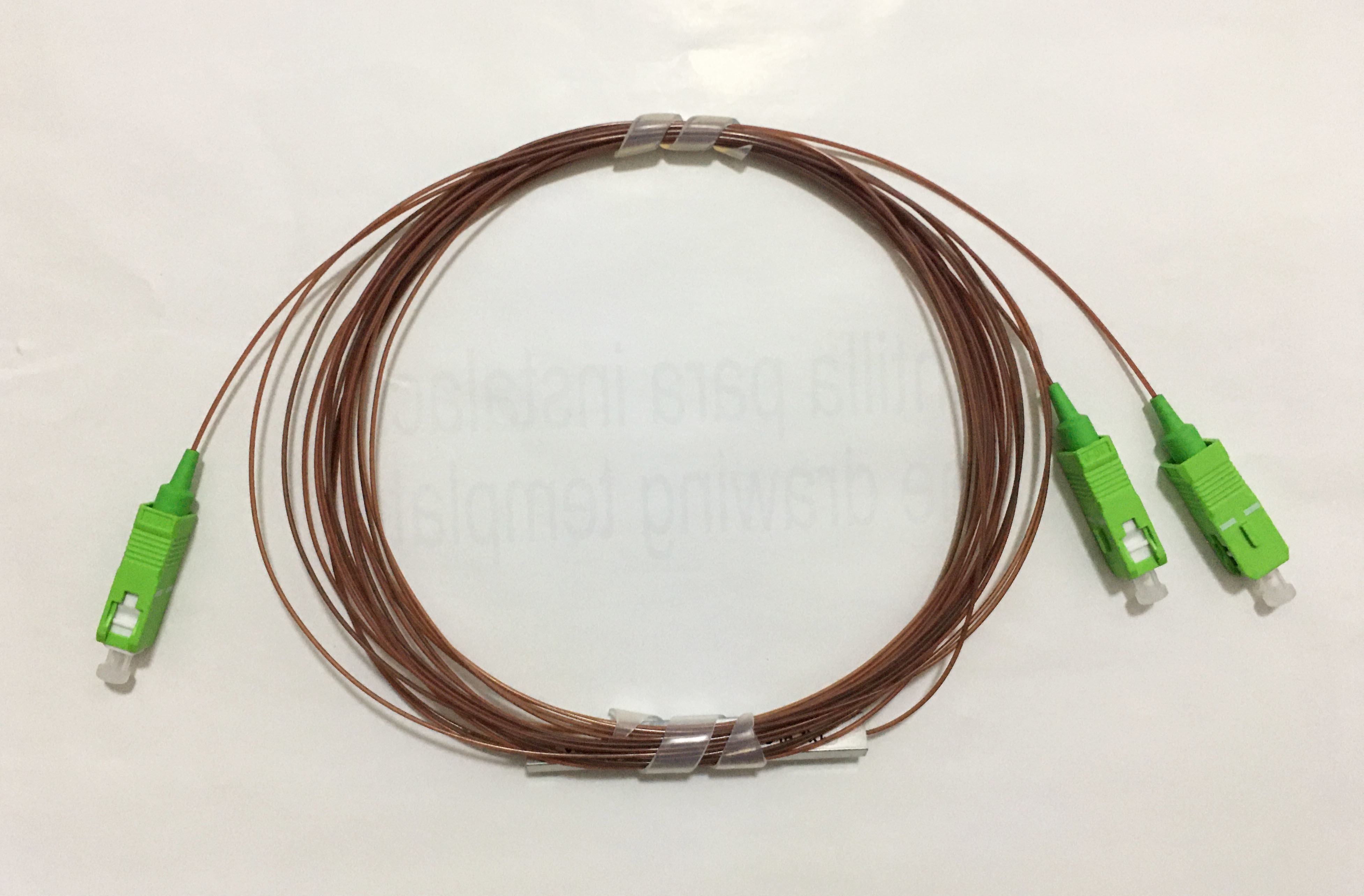 1x2 PLC Splitter SCA / FTTH Blockless Mini Splitter 1*2 0.9mm 1.5m G657 Fiber SCAPC Connector