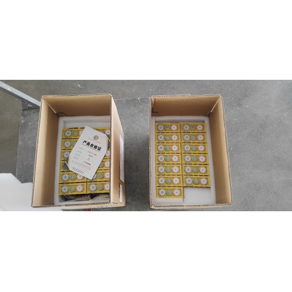 Rechargeable Thunder Sky TSWB-LYP60AHA Winston 3.2V 60AH Fast Charging Automotive Power Battery for Ev Lithium Ion Battery Pack