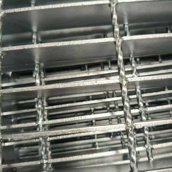 Low-Profile steel deck grating Discrete and Functional Solution