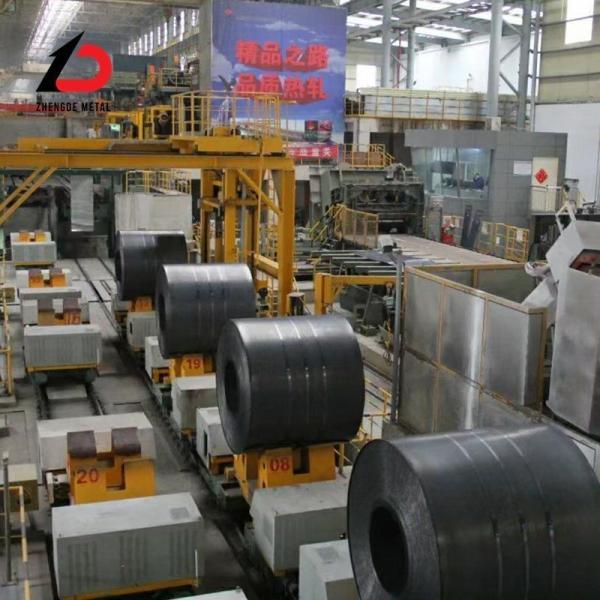 Coils en acier au carbone laminés à chaud stockés et fabriqués sur mesure pour vos besoins