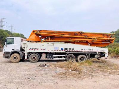 Zoomlion 56m Diesel Engine Remote Control Concrete Pump Accessories in White and orange color