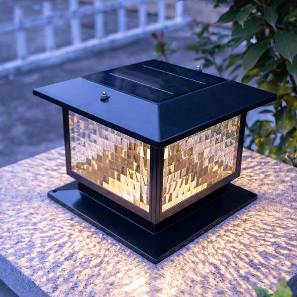 Outdoor Modern Solar LED Pillar Lamp for Courtyard Park Lighting Input Voltage V 3.7V