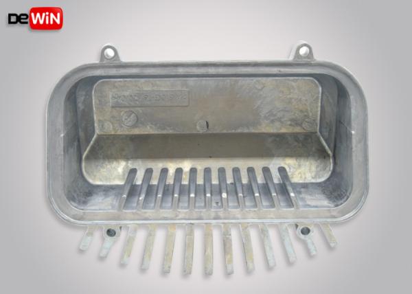 Durable Zinc Die Casting Parts / Zinc Pressure Die Casting For Decorative Accessories