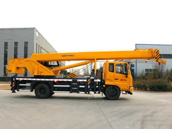 Straight Arm Boom Mobile Truck Crane 10 Ton For Construction Small Lift