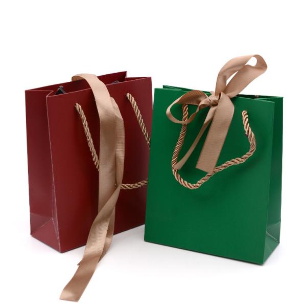 Gift White Cardboard Shopping Bag For Jewelry Clothing Shoes Packaging Custom Printed