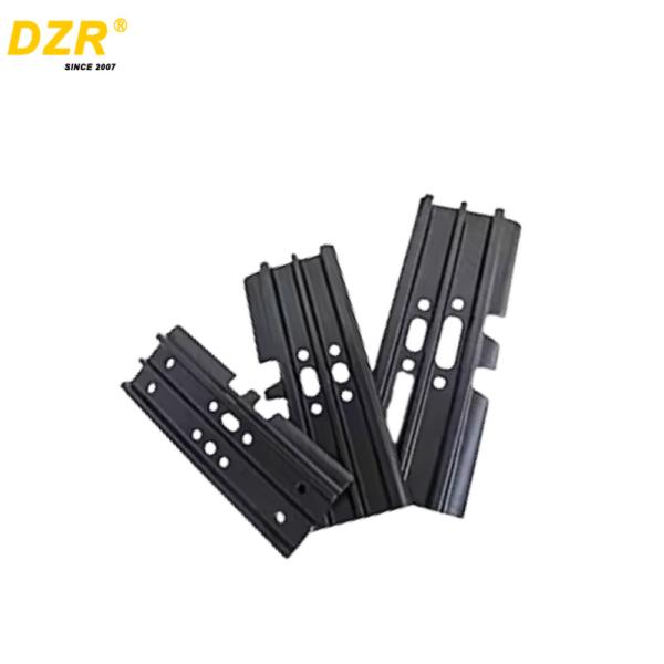 Patins de chenille noirs haute durabilité HRC48-52 pour engins de chantier HITACHI