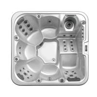 Spa de banheira de hidromassagem acrílica ao ar livre personalizado Jacuzzi Spa ao ar livre para 6 pessoas Spa de massagem Banheira de hidromassagem com luz LED