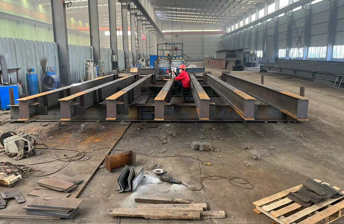 Prefabricated Steel Warehouse & Workshop for Mold Factories