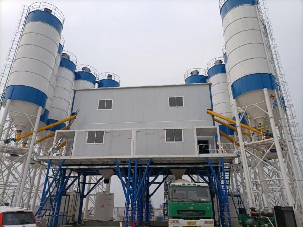 HZS180 Automatic Ready Concrete Batching And Mixing Plant With Twin Shafts Mixer Belt Conveyor