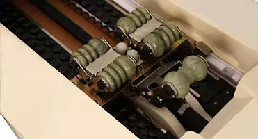 Нугар Лучшая кровать N4 Электрическая Корея Япония Таиланд Дешевая цена Современная полная спина Целое тело Термальный нефритовый ролик Массажный стол