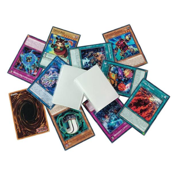 Los protectores mates traseros delanteros de la tarjeta del plástico transparente previenen esquinas dobladas