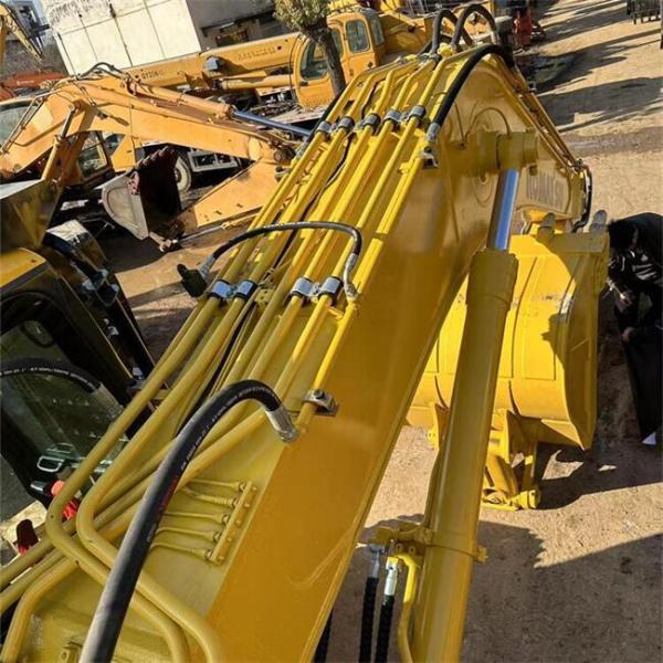 2nd Hand Komatsu PC300-8 Excavator Komatsu 30 Ton Excavator Fuel Efficiency