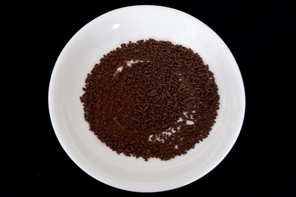 Elimina la humedad Las esencias de hierbas eliminan los gránulos de hierbas frías