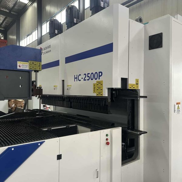 CNC Panel Bender with ±0.1mm Precision 13-64 Axis EtherCAT Control Fully Automated Metal Sheet Bending Machine