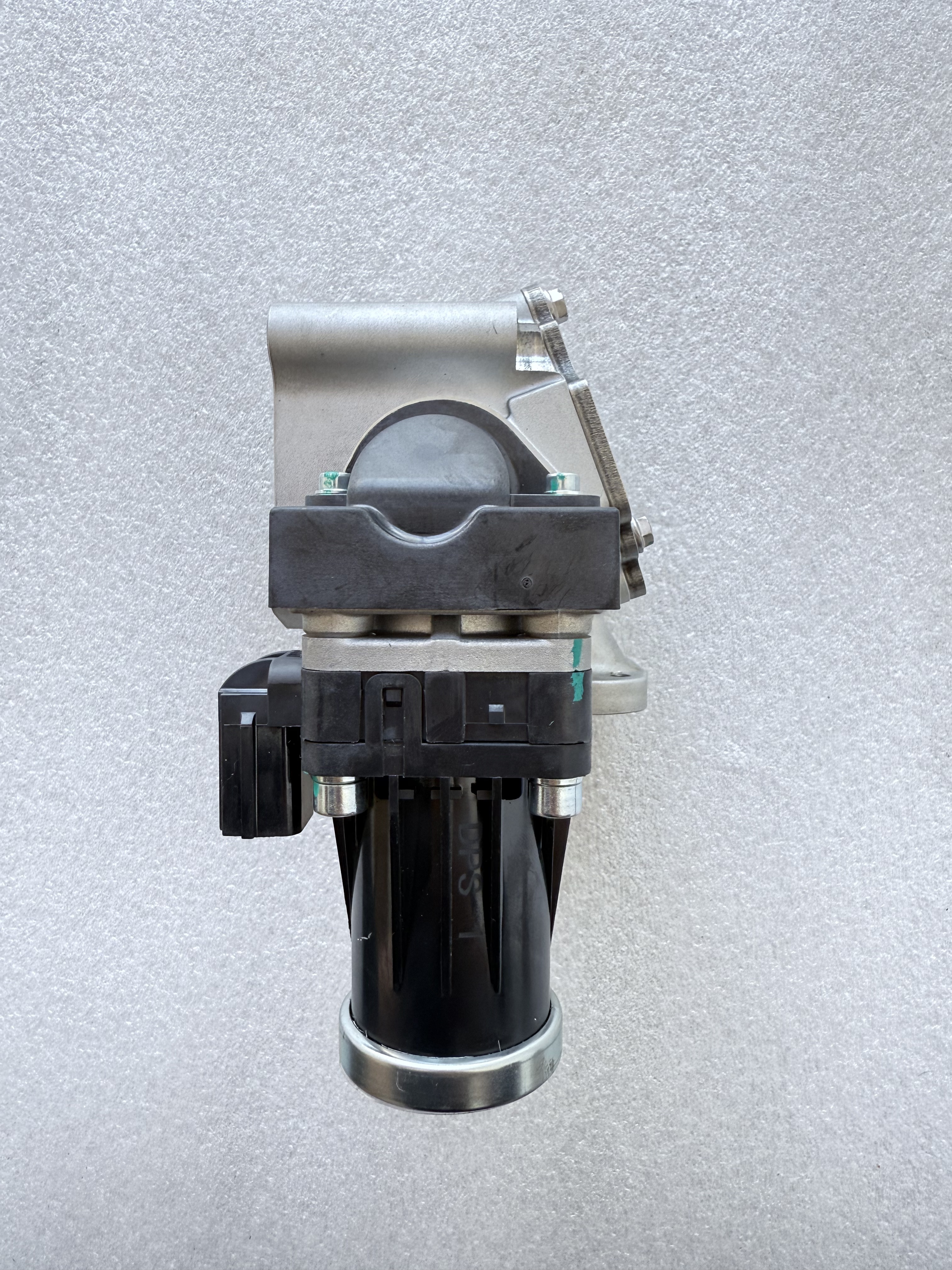 Quanchai V36/S36 Diesel Engine Model 6HH1 National Four Leivo Harvester King Kong II 12VEGR Valve Machinery Engine Parts