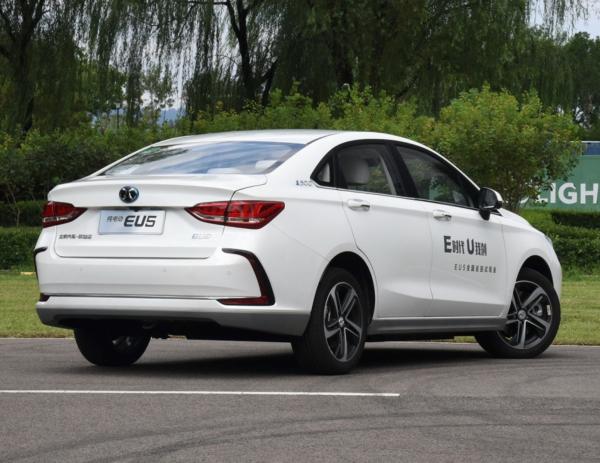 Sedan EU5 R500 Intelligent Long Range Baic Electric Car 416km Range