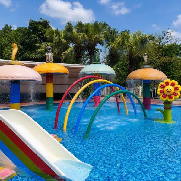 Interactive Flower Apple House Rainbow Splash Pad Equipment For Children Pool Water Park With CE Certificate