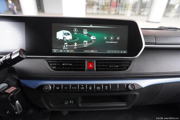 Advanced Dongfeng 4x2 18.5cbm Single Cabin Van Cargo Truck with ESC System