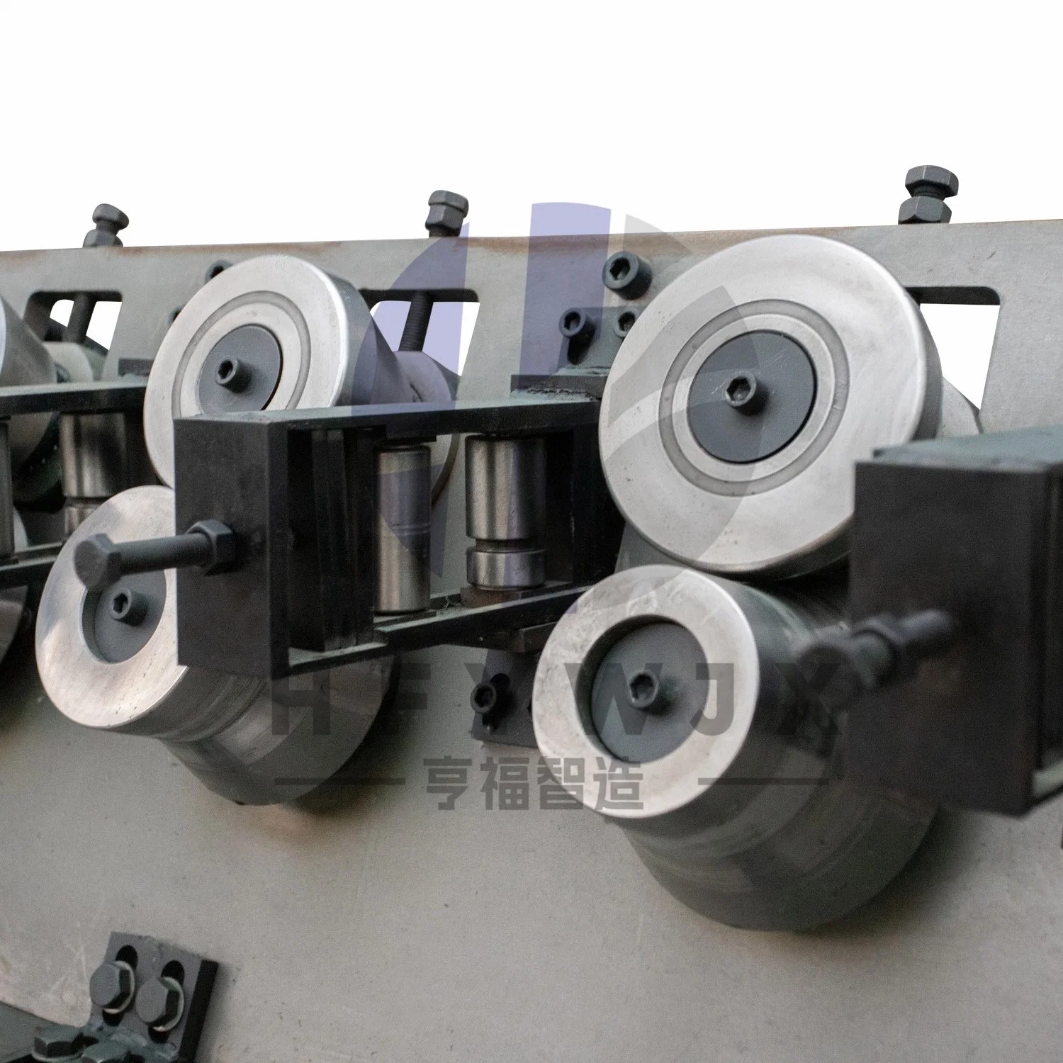 200-1600mm Adjustable Flange Forming Machine 80×80 Square Tube Frame And 5 Row Forming Linear Guide Arc Transmission