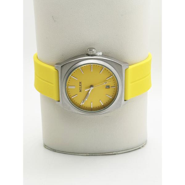 Фабрика оптовые водонепроницаемые силиконовые ремни Часы кварцевые Движение мужские цифровые спортивные часы