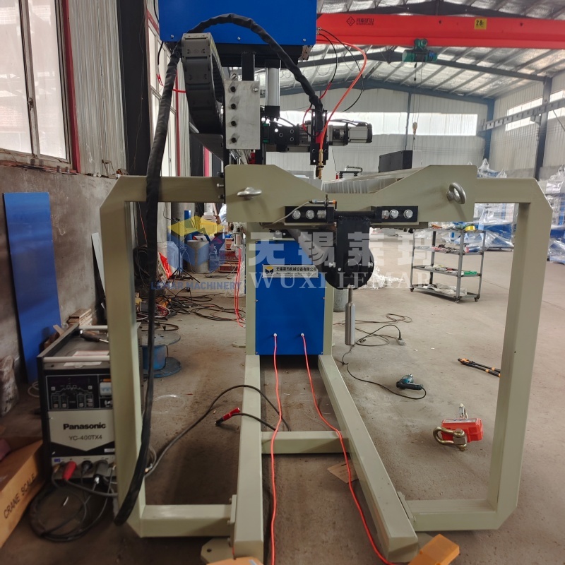 Automatic 1500mm Longitudinal Straight Seam Welding Machine For Tank Pipe
